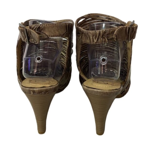 NWOB C COMFORT Womens Taupe Slinky Textured Embossed Peep Toe Heels Size 11 Boho - Picture 4 of 6